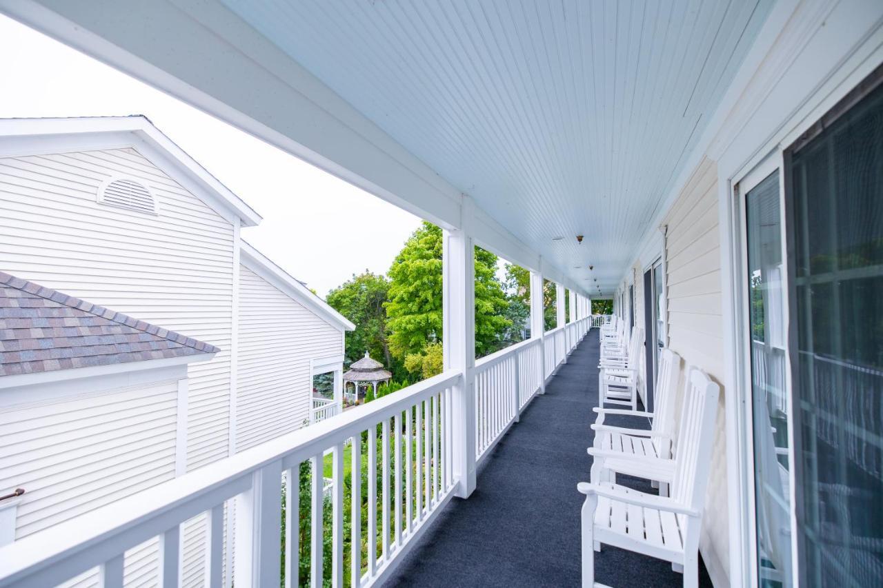 Harbour View Inn Mackinac Island Exterior photo